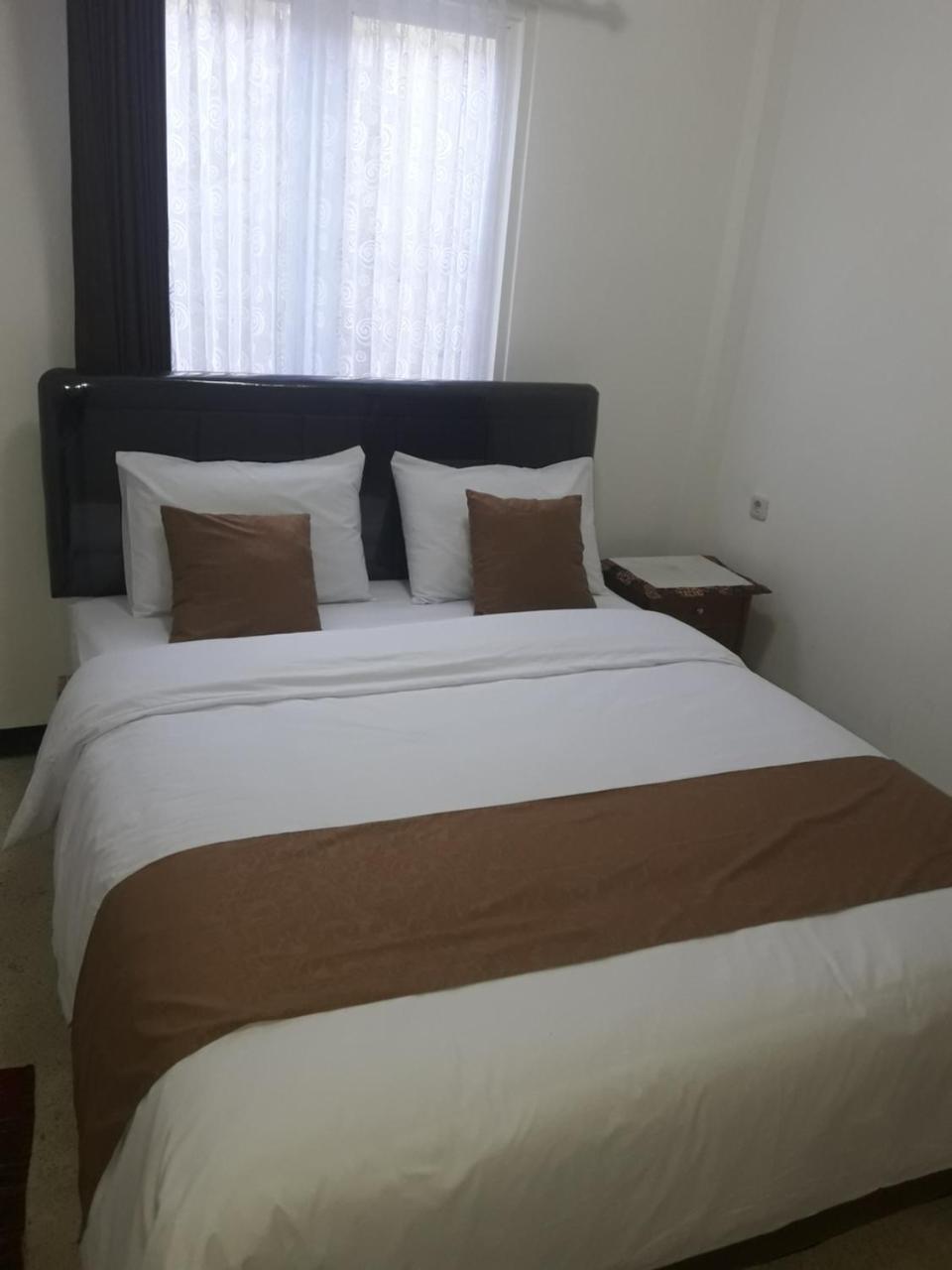 Hotel Menara Маланг Екстер'єр фото