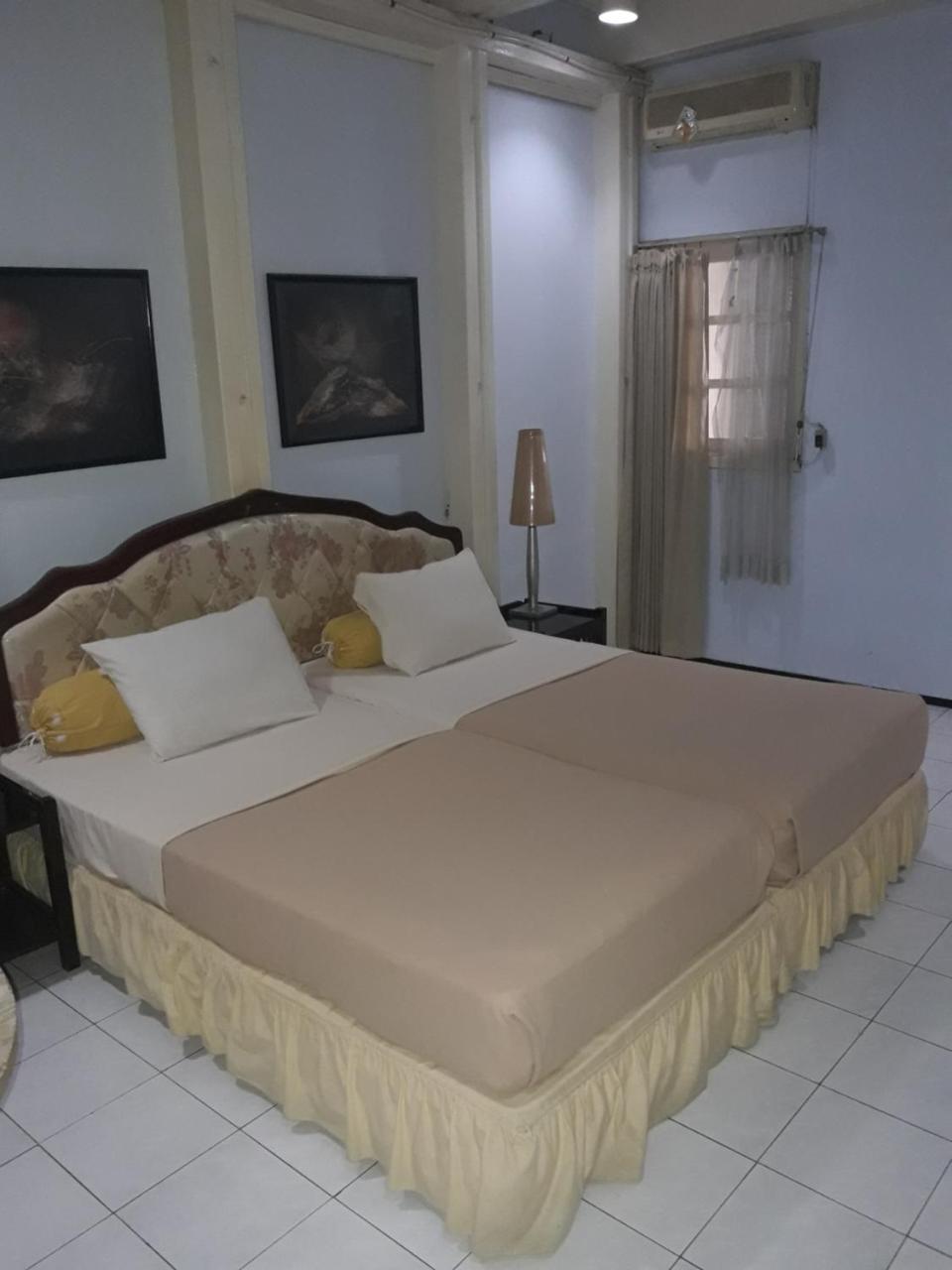 Hotel Menara Маланг Екстер'єр фото